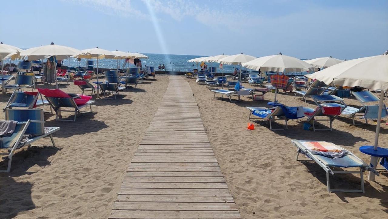 Family Beach 100 Square Metres Apartment Golem  Esterno foto